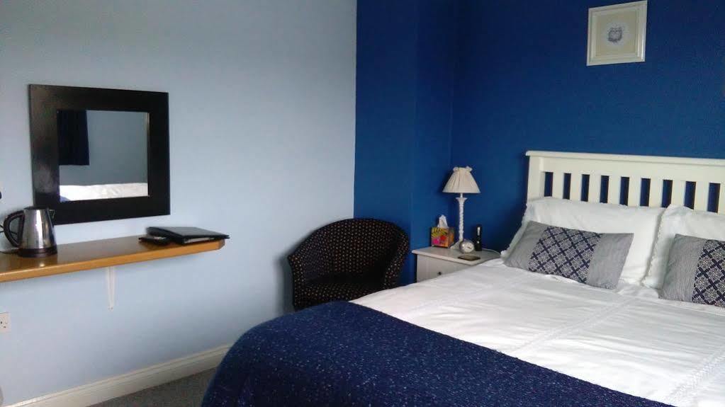 Acer Lodge Bed & Breakfast Mundford Екстериор снимка